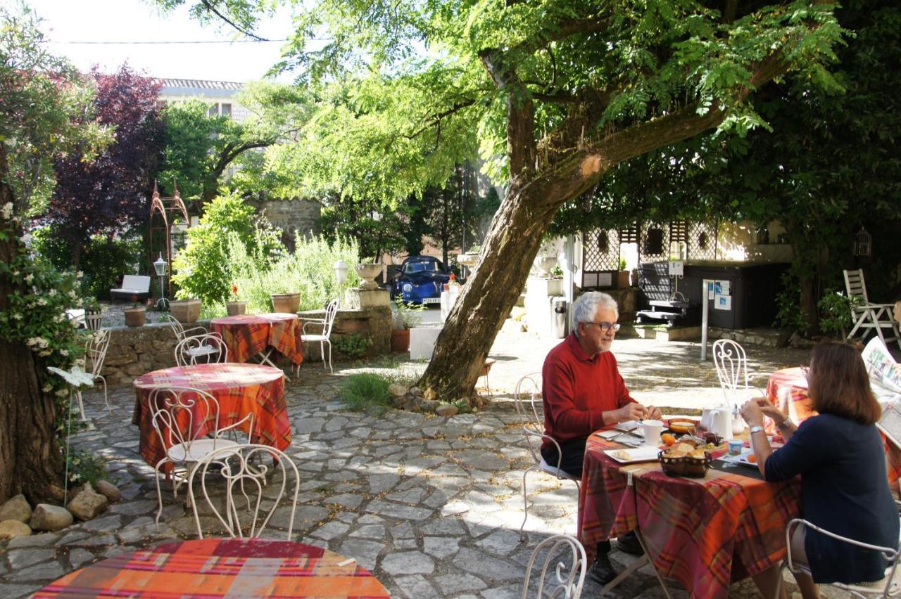 Le Manoir Du Raveyron Ξενοδοχείο Vallon-Pont-dʼArc Εξωτερικό φωτογραφία